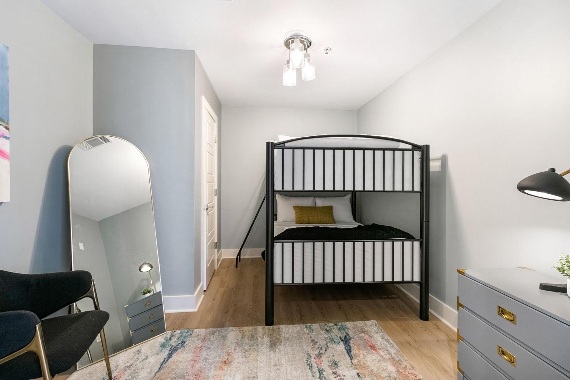 Modern & Fully Furnished In The Heart Of The Apartamento